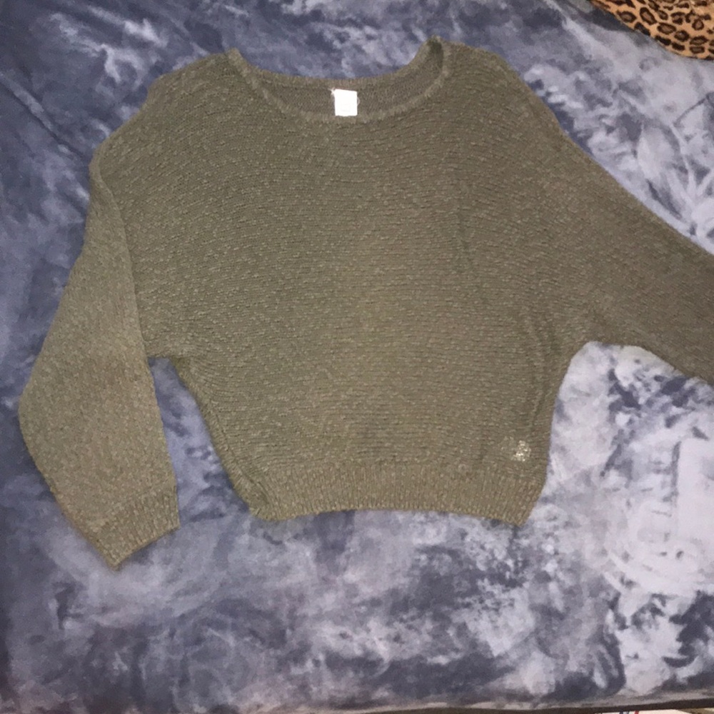 dark green sweater